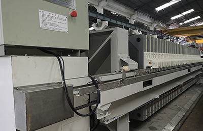 隔膜壓濾機(jī)的特點(diǎn)及工作原理