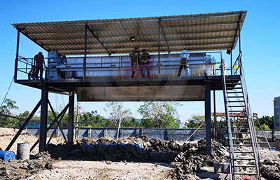 金凱地污泥廂式壓濾機(jī)工作原理和性能優(yōu)勢(shì)