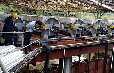 泥漿廂式壓濾機(jī)型號(hào)有哪些,處理量,一臺(tái)多少錢