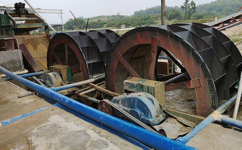 環(huán)保問題日益嚴(yán)重,洗沙零排放考慮廂式壓濾機(jī)