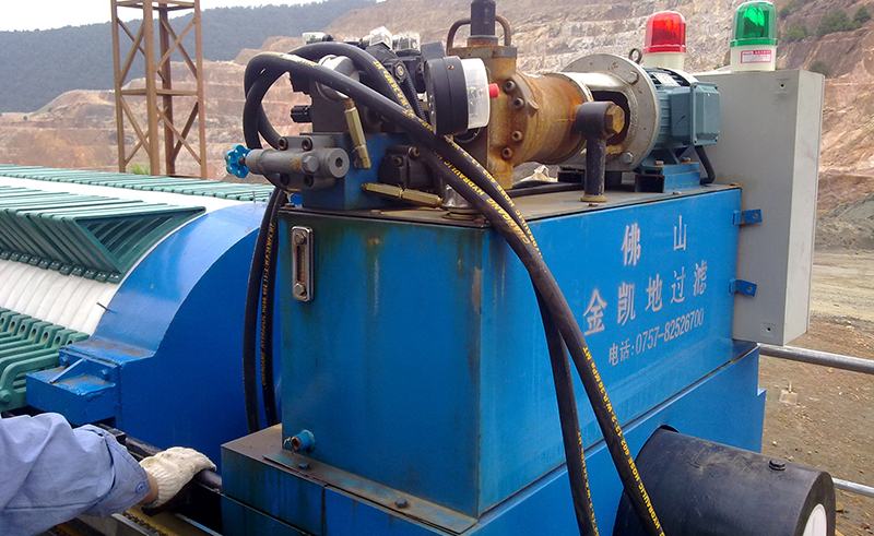 金凱地廂式壓濾機有特色的 做好除塵工作